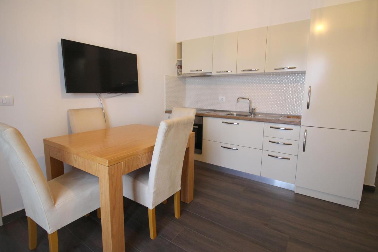 Sunrise Luxury Apartments Saranda Dış mekan fotoğraf