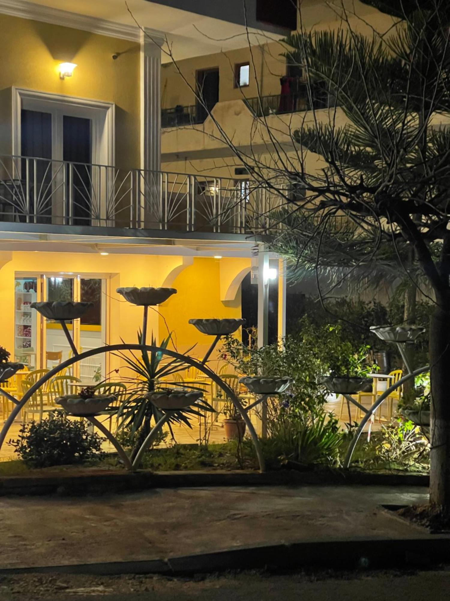 Sunrise Luxury Apartments Saranda Dış mekan fotoğraf