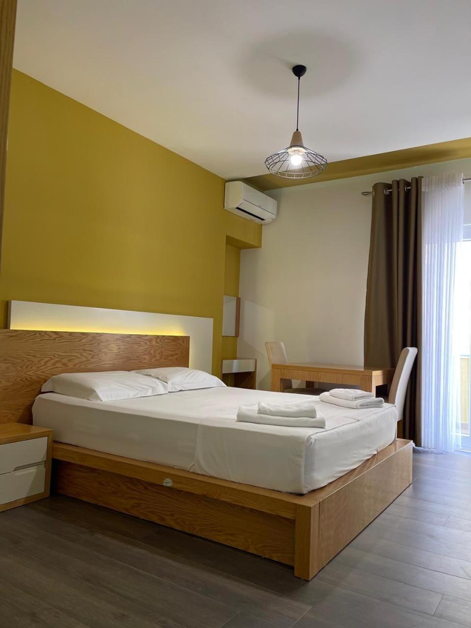 Sunrise Luxury Apartments Saranda Dış mekan fotoğraf