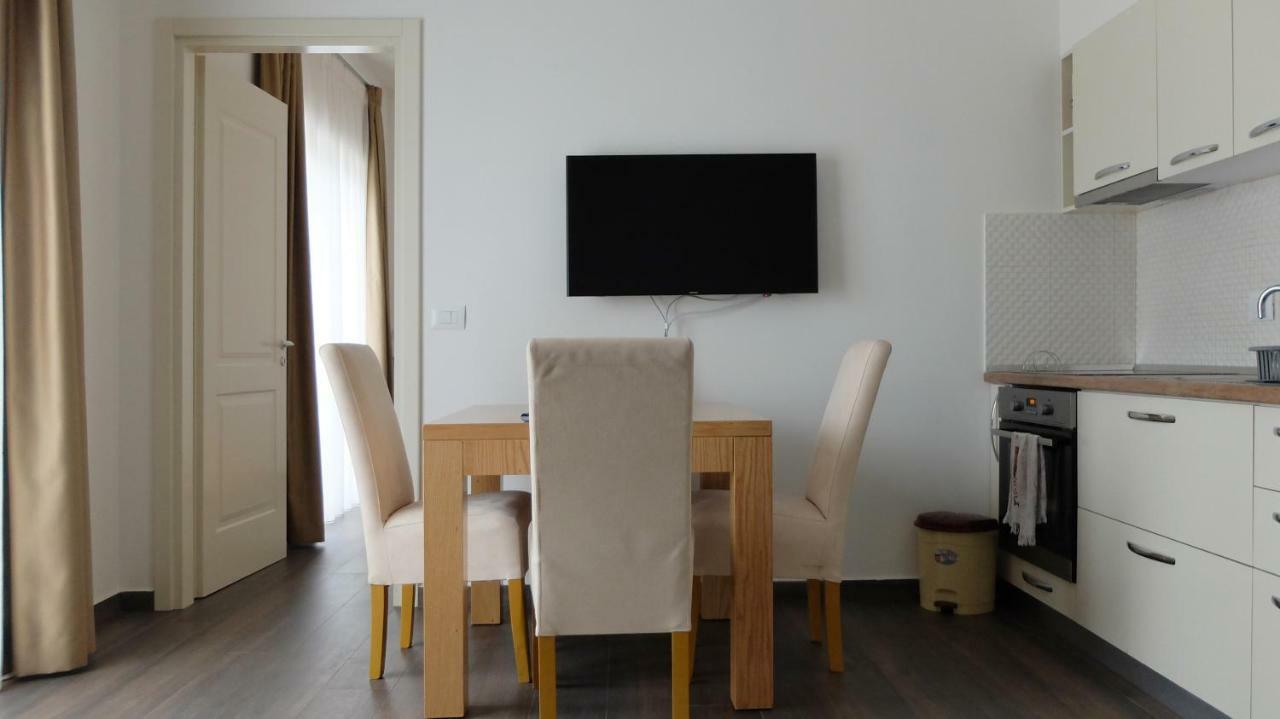 Sunrise Luxury Apartments Saranda Dış mekan fotoğraf
